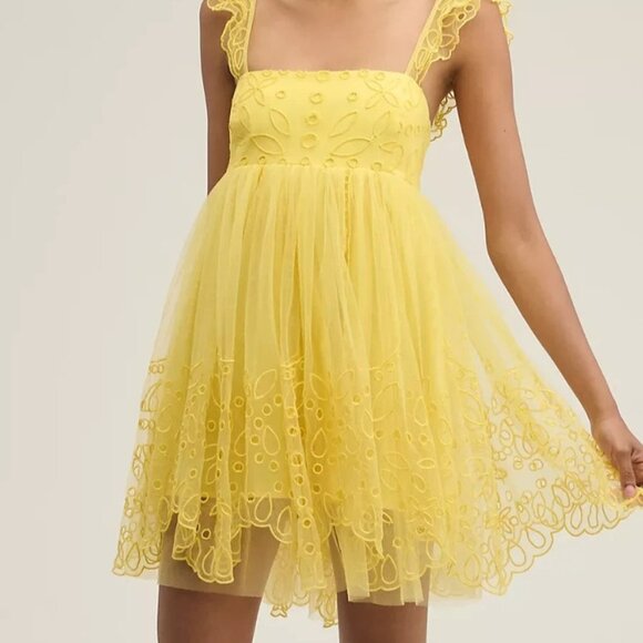 Let Me Be Eyelet Yellow Tulle Mini Dress S - Picture 1 of 4